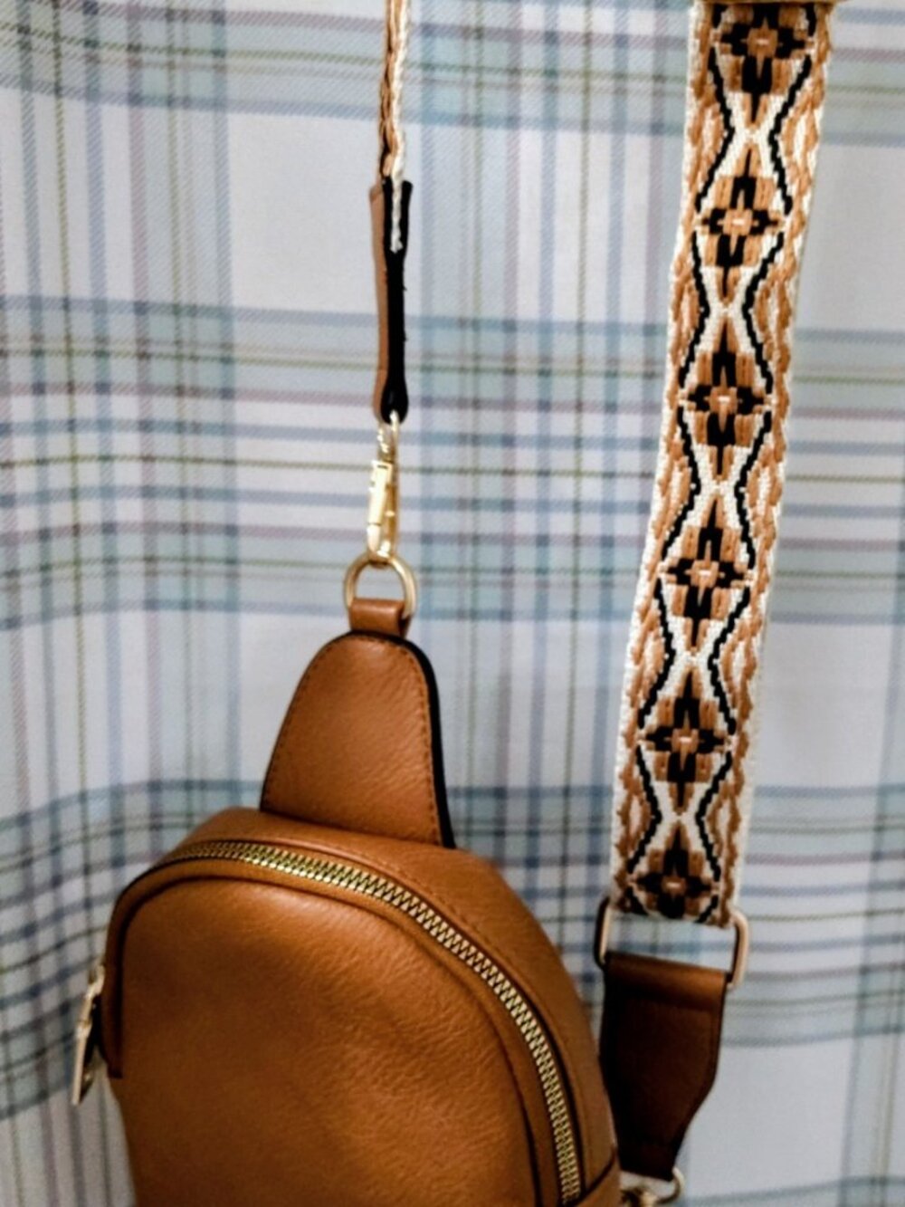 Jen & Co Vegan Approved Ellen Guitar Strap Sling Bag NWT